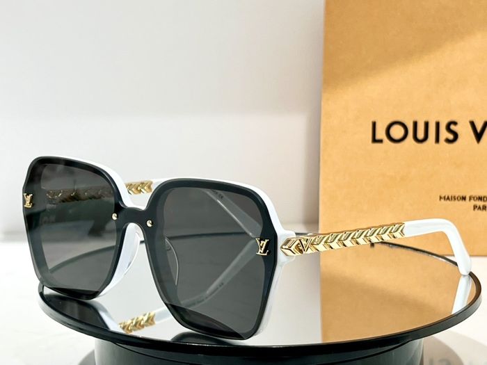 Louis Vuitton Sunglasses Top Quality LVS00760